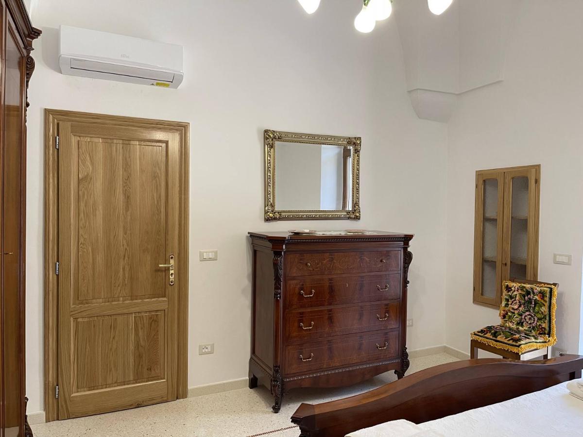 Casa Di Rosaria - Due Appartamenti Nel Centro Storico Con Giardino Sul Terrazzo Depressa Kültér fotó